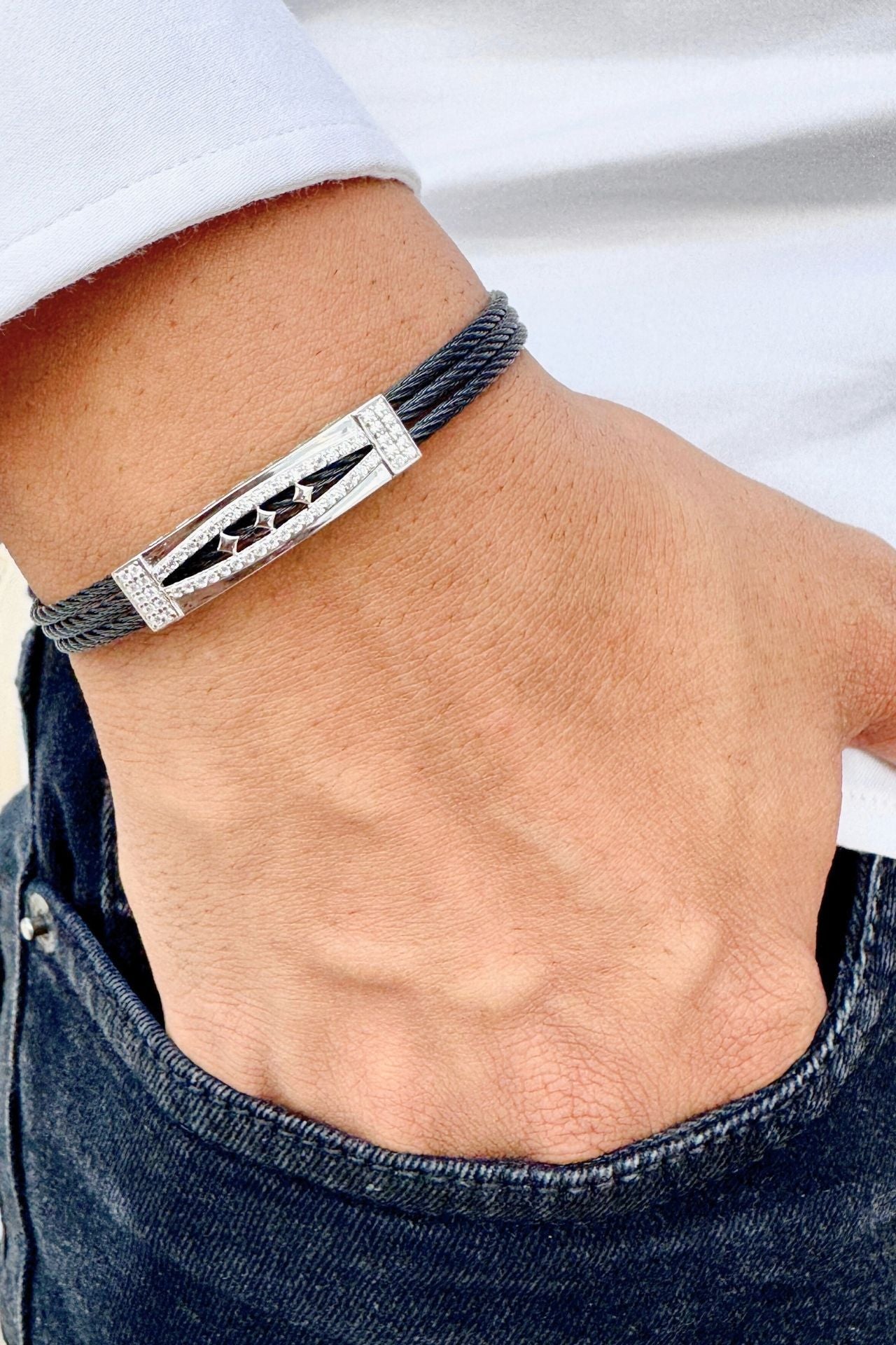 Silver Metallic bracelets